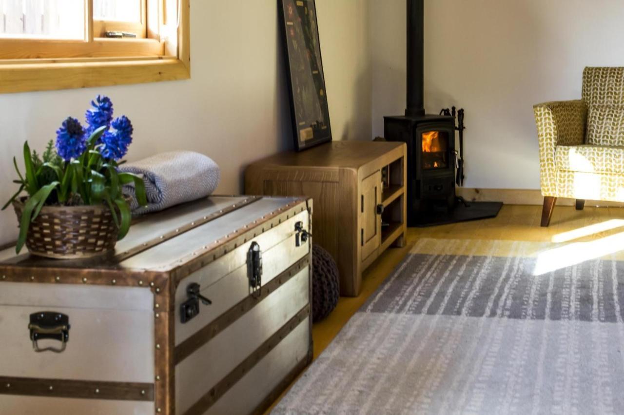 Laurel Lodge - 2 Bedroom Log Cabin - St Florence Saint Florence Kültér fotó